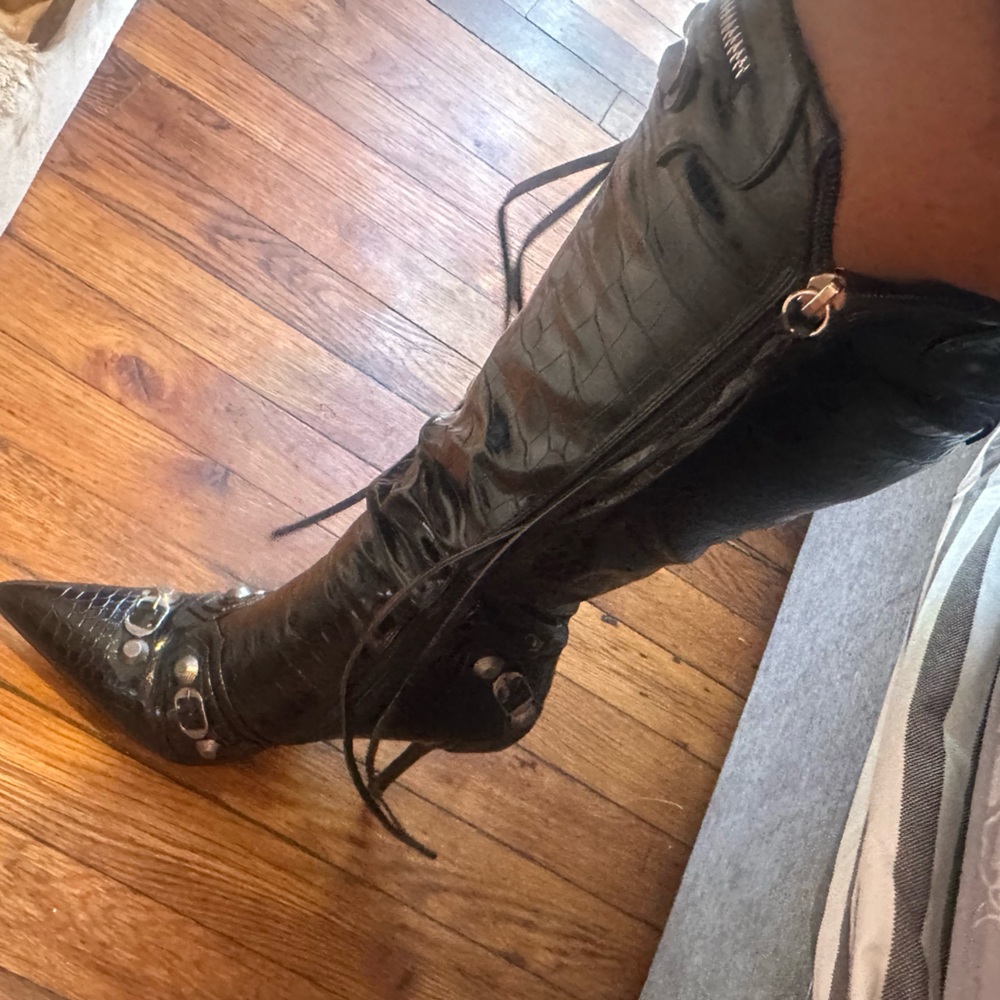 Black Animal Skin Imitated Faux Leather Knee-High Boots - Picture 2 of 3
